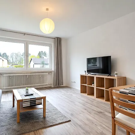 Apartman 3-zimmer-wohnung Mit Balkon In