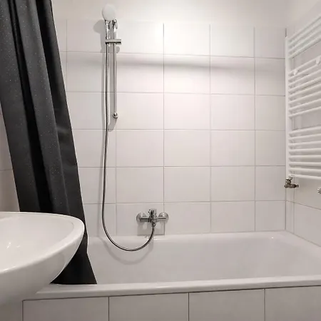 3-zimmer-wohnung Mit Balkon In בילפלד