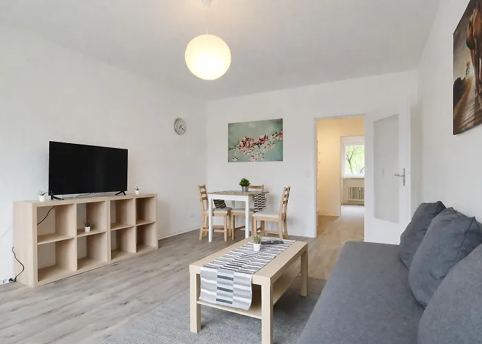 3-zimmer-wohnung Mit Balkon In *